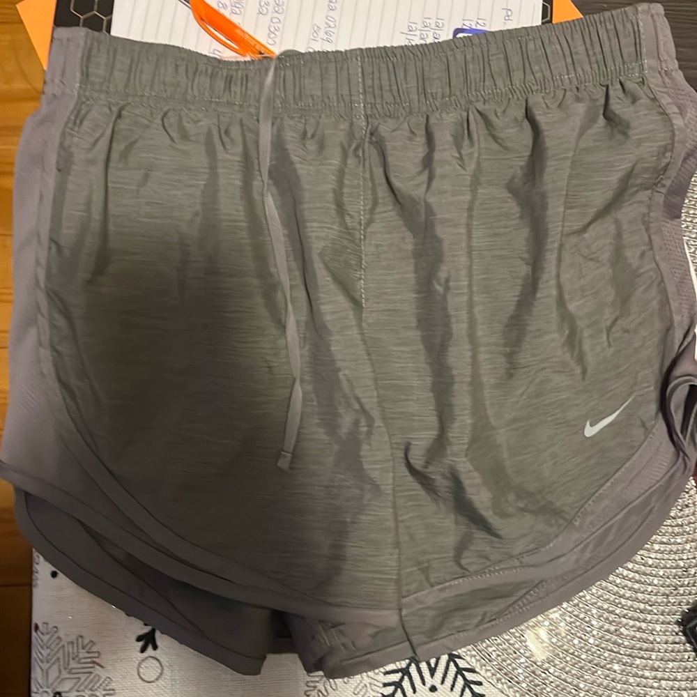 NWOT women’s gray Nike Dri fit shorts